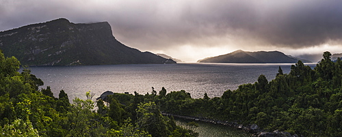 Lake Waikaremoana, Te Urewera, Eastland, North Island, New Zealand, Pacific