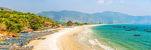 Tizit Beach and fishing boats, Dawei Peninsula, Tanintharyi Region, Myanmar (Burma), Asia