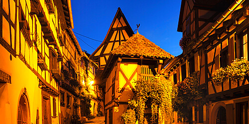 Half-timbered houses in the old town of Eguisheim, Alsace, Alsatian Wine Route, Haut-Rhin, France, Europe