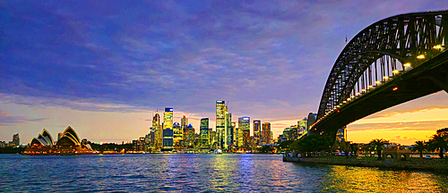 Sydney Harbour skyline at sunset, Sydney, Australia