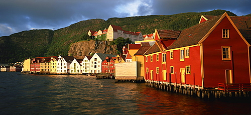 Restored harbour front wooden warehouses, Bergen, Norway, Scandinavia, Europe