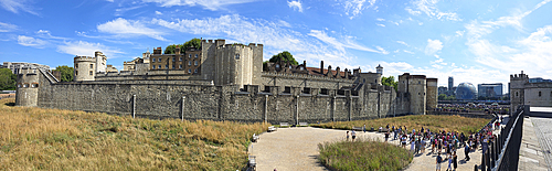 Panorama of theTower of London, UNESCO World Heritage Site, London, England, United Kingdom, Europe