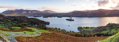 Derwent Water and Skiddaw mountains beyond, Lake District National Park, UNESCO World Heritage Site, Cumbria, England, United Kingdom, Europe