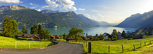 Houses overlooking Lake Brienz, Brienz, Bernese Oberland, Switzerland