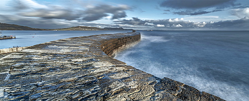 The Cobb Harbour Wall, Lyme Regis, Jurassic Coast, UNESCO World Heritage Site, Dorset, England, United Kingdom, Europe