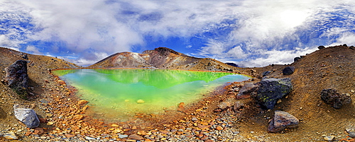 360 panorama with the green sulphurous Emerald Lakes and volcanio Mt Tongariro, Tongariro National Park, Manawatu-Wanganui, North Island, New Zealand, Oceania