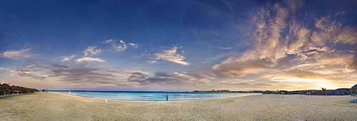 Sandy beach beach and coral reef Abu-Dabbab at sunset, Hilton Nubian Resort, Al Qusair, Marsa Alam, Egypt, Africa