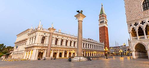 Doge's Palace on St. Mark's Square with Campanile Bell Tower, Venice, Veneto, Italy, Europe