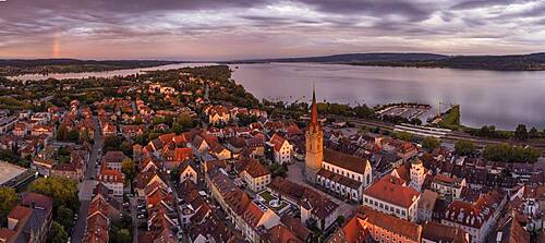 View of the old town of Radolfzell at Lake Constance with the peninsula Mettnau, district Konstanz, Baden-Wuerttemberg, Germany, Europe