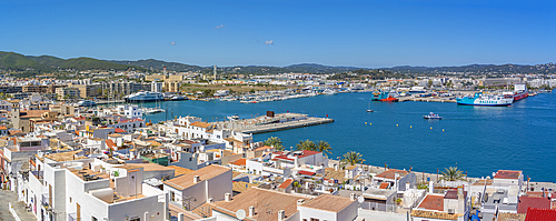 View of Dalt Vila and harbour from defensive walls, UNESCO World Heritage Site, Ibiza Town, Eivissa, Balearic Islands, Spain, Mediterranean, Europe