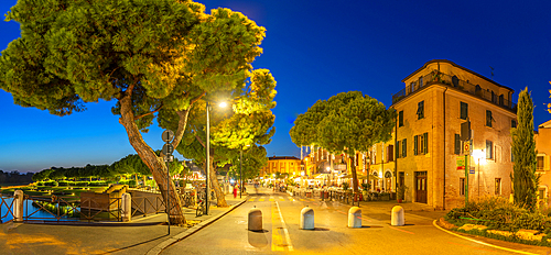 View of cafe in Borgo San Giuliano district in Rimini at dusk, Rimini, Emilia-Romagna, Italy, Europe