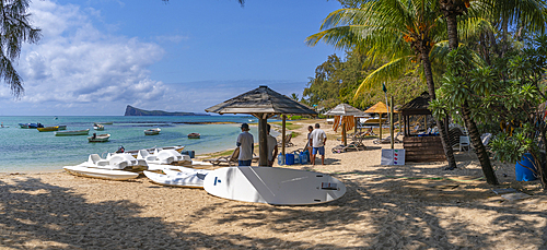 View of beach and turquoise Indian Ocean on sunny day in Cap Malheureux, Mauritius, Indian Ocean, Africa