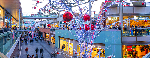 View of shops and Christmas lights, Liverpool City Centre, Liverpool, Merseyside, England, United Kingdom, Europe