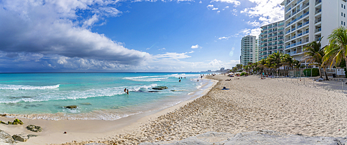 View of hotels and beach, Hotel Zone, Cancun, Caribbean Coast, Yucatan Peninsula, Riviera Maya, Mexico, North America