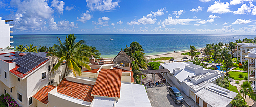 Elevated view of beach and sea at Puerto Morelos, Caribbean Coast, Yucatan Peninsula, Riviera Maya, Mexico, North America