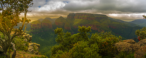 View of moody skies over the Three Rondavels in Blyde River Canyon, Province of Mpumalanga, South Africa, Africa