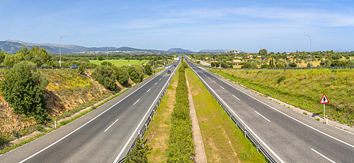 View of road and hills near Inca, Majorca, Balearic Islands, Spain, Mediterranean, Europe