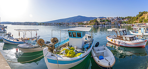 View of boats in the harbour in Limenaria village, Limenaria, Thassos, Aegean Sea, Greek Islands, Greece, Europe