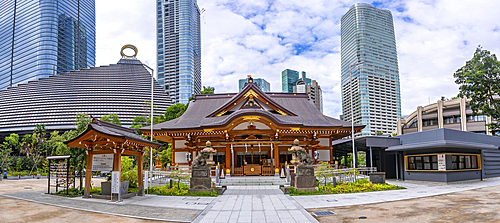 View of Nishikubo Hachiman Shinto Shrine and high rise buildings, 5 Chome, Toranomon, Minato City, Tokyo, Honshu, Japan