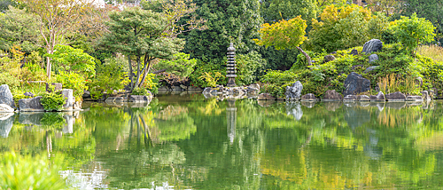 View of Shōseien Garden during early Autumn, Kyoto, Shimogyo Ward, Higashitamamizucho, Japan, Asia