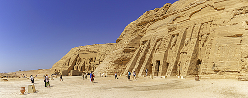 Exterior view of massive sculptures at the Temple of Hathor, Abu Simbel Temple next to Lake Nasser, Temple of the Pharaohs, Ramses II, Nubia, Egypt, Africa