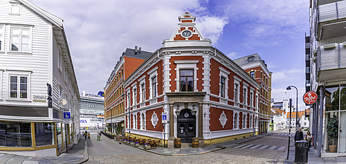 View of colourful architecture in old town during daytime, Stavanger, Norway, Scandinavia, Europe