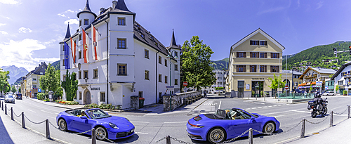 View of Town Hall (Rathaus) in Zell am See on a sunny day, Zell am See, Salzburg, Austria, Europe