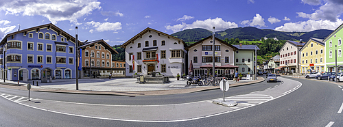 View of colourful buildings and Rathaus in Stadtplatz Mittersill on a sunny day, Salzburg, Austria, Europe