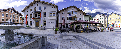 View of colourful buildings and Rathaus in Stadtplatz Mittersill on a sunny day, Salzburg, Austria, Europe