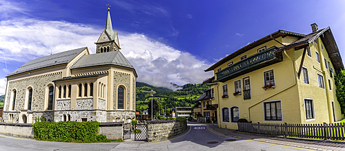 View of church in Niedernsill on a sunny day, Niedernsill, Zell am See district, Salzburger Land, Austria, Europe