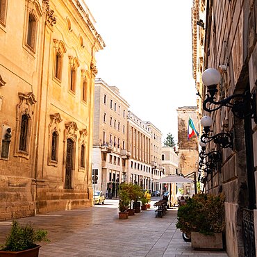 Italy, Apulia, Lecce, Town square in old town