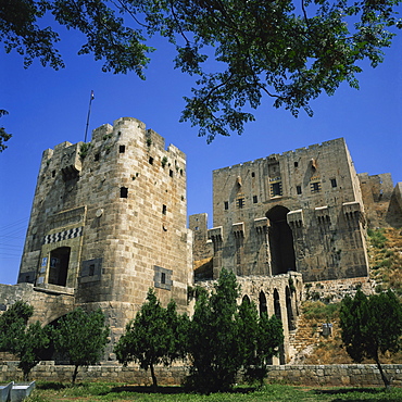 The Monumental Gateway to the Arab Citadel, built in 1260, Aleppo, UNESCO World Heritage Site, Syria, Middle East