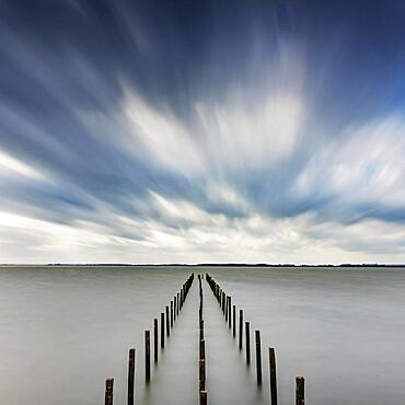 Storm at Lake Duemmer, jetty, weather, clouds, expanse, long exposure, Lembruch, Lower Saxony, Germany, Europe