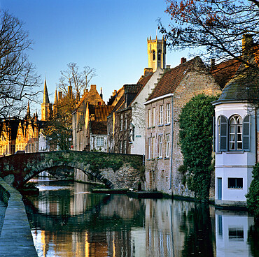 Canal view with Belfry in winter, Bruges, West Vlaanderen (Flanders), Belgium, Europe