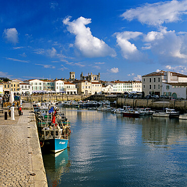 Harbour and Abbey, St. Martin, Ile de Re, Poitou-Charentes, France, Europe