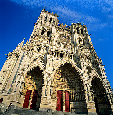 Notre Dame Cathedral, UNESCO World Heritage Site, Amiens, Picardy, France, Europe