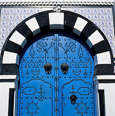 Traditional Tunisian doorway, Sidi Bou Said, Tunisia, North Africa, Africa