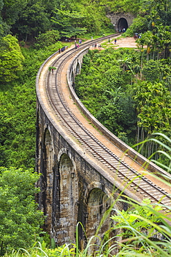 Nine Arches Bridge, Ella, Uva Province, Sri Lanka, Asia