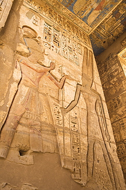 Columns in the portico of the Second Court, Temple of Ramesses III at Medinet Habu, West Bank, UNESCO World Heritage Site, Luxor, Egypt, North Africa, Africa