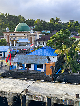 Approaching the docks in the town of Banda Neira on the island of Banda Neira, Moluccas, Indonesia.