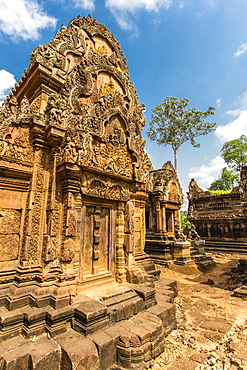 Banteay Srei Temple in Angkor, UNESCO World Heritage Site, Siem Reap Province, Cambodia, Indochina, Southeast Asia, Asia 