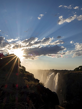 View of Victoria Falls on the Zambezi River, UNESCO World Heritage Site, straddling the border of Zambia and Zimbabwe, Africa