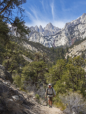 Mount Whitney, the tallest mountain in the contiguous U.S., Eastern Sierra Nevada Mountains, California, USA.