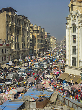 The Khan el Khalili bazaar, a maze of streets with thousands of vendors selling their wares, Cairo, Egypt, North Africa, Africa