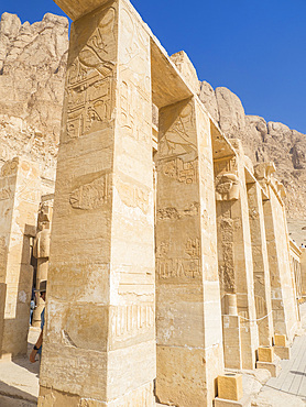 Columns in the shrine to Hathor on the upper terrace of the mortuary temple of Hatshepsut in Deir al-Bahri, UNESCO World Heritage Site, Thebes, Egypt, North Africa, Africa