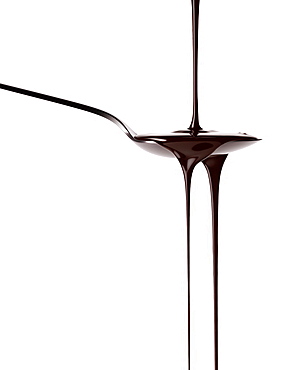 Chocolate sauce running from a spoon, Chocolate, Food