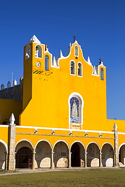 Convent of San Antonio de Padua, completed in 1561, Izamal, Yucatan, Mexico