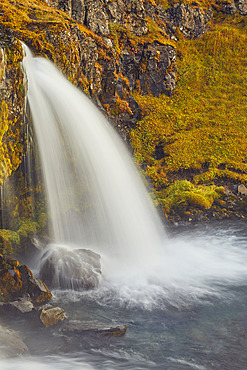 Kirkjufellsfoss Falls, Grundarfjordur, Snaefellsnes, Iceland