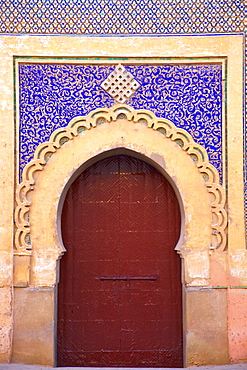 Gate to Royal Palace, Meknes, Morocco, North Africa, Africa