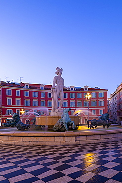 Statue of Apollo at Place Massena, Nice, Alpes-Maritimes, Cote d'Azur, French Riviera, Provence, France, Mediterranean, Europe